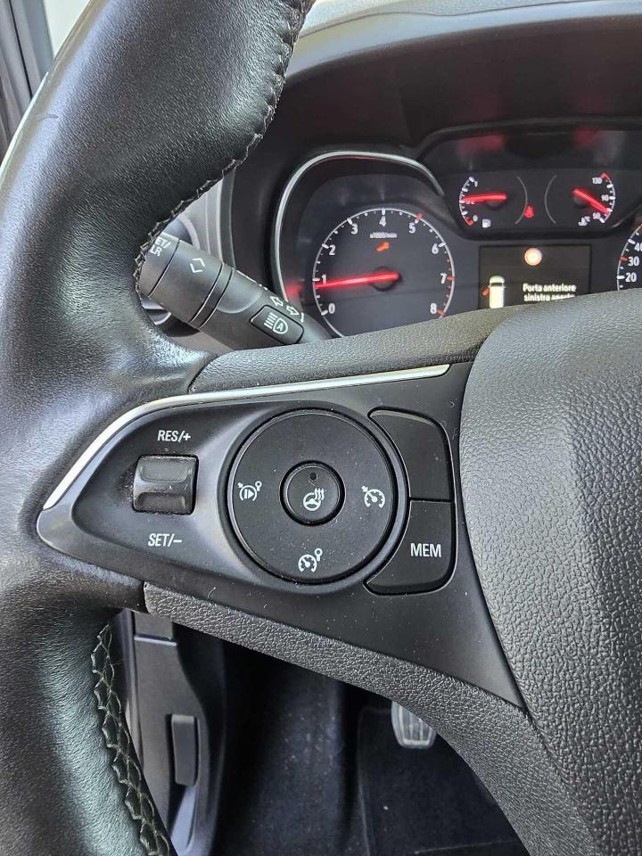 Opel Opel Combo usata 18