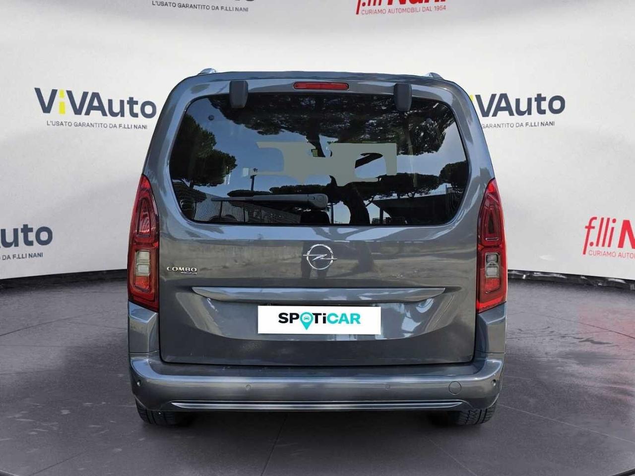 Opel Opel Combo usata 25
