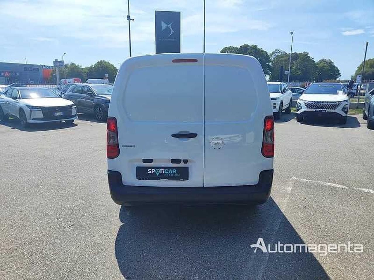 Opel Opel Combo usata 12