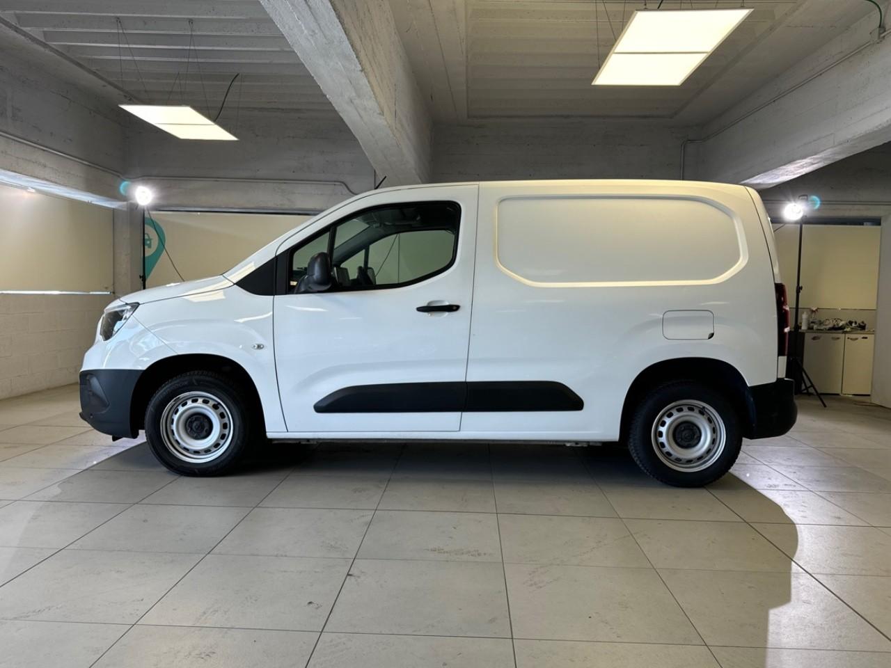 Opel Opel Combo usata 14
