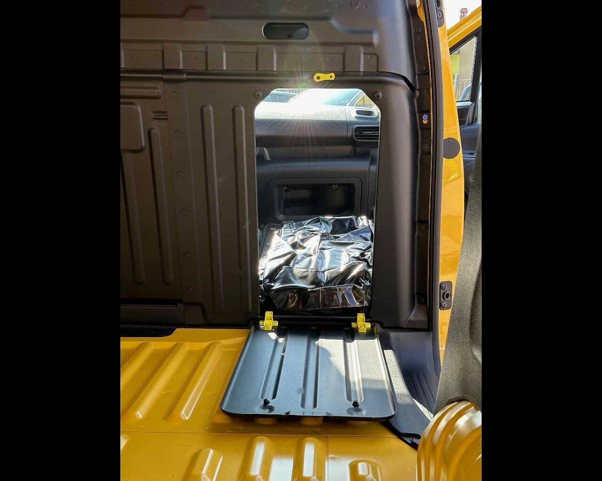 Opel Opel Combo usata 15