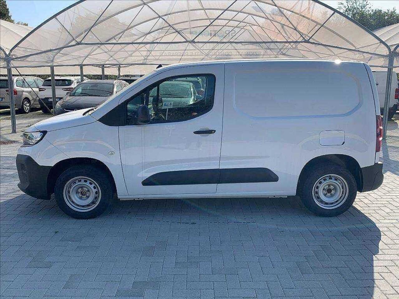 Opel Opel Combo usata 12