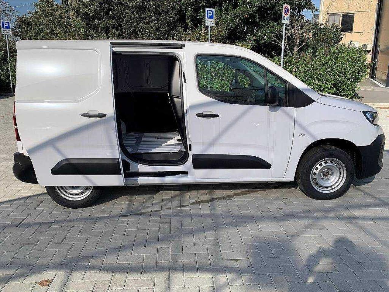 Opel Opel Combo usata 16