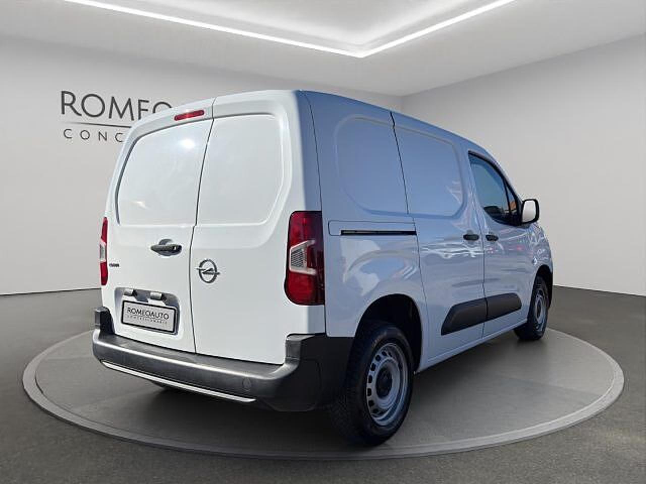 Opel Opel Combo usata 21