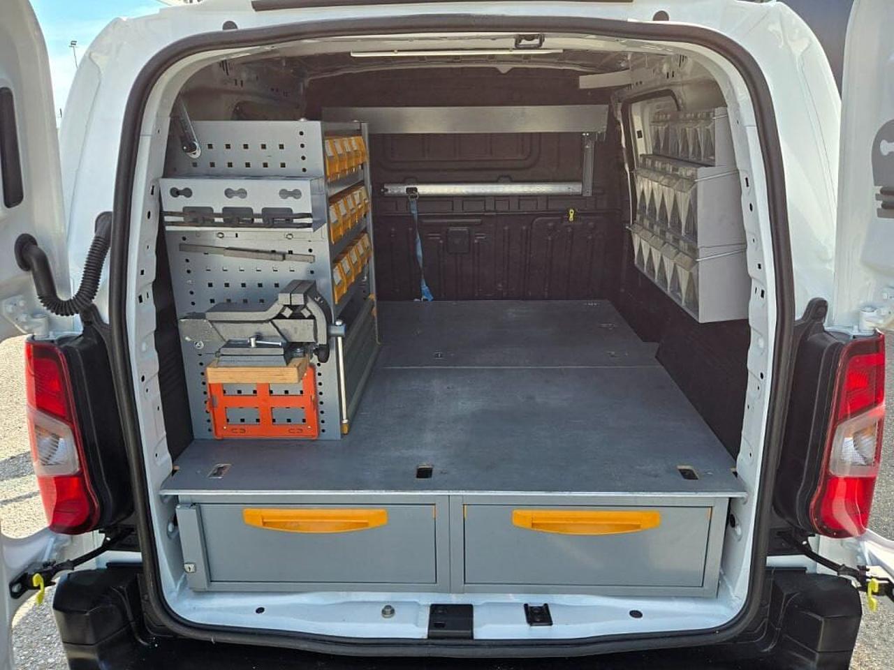 Opel Opel Combo usata 20