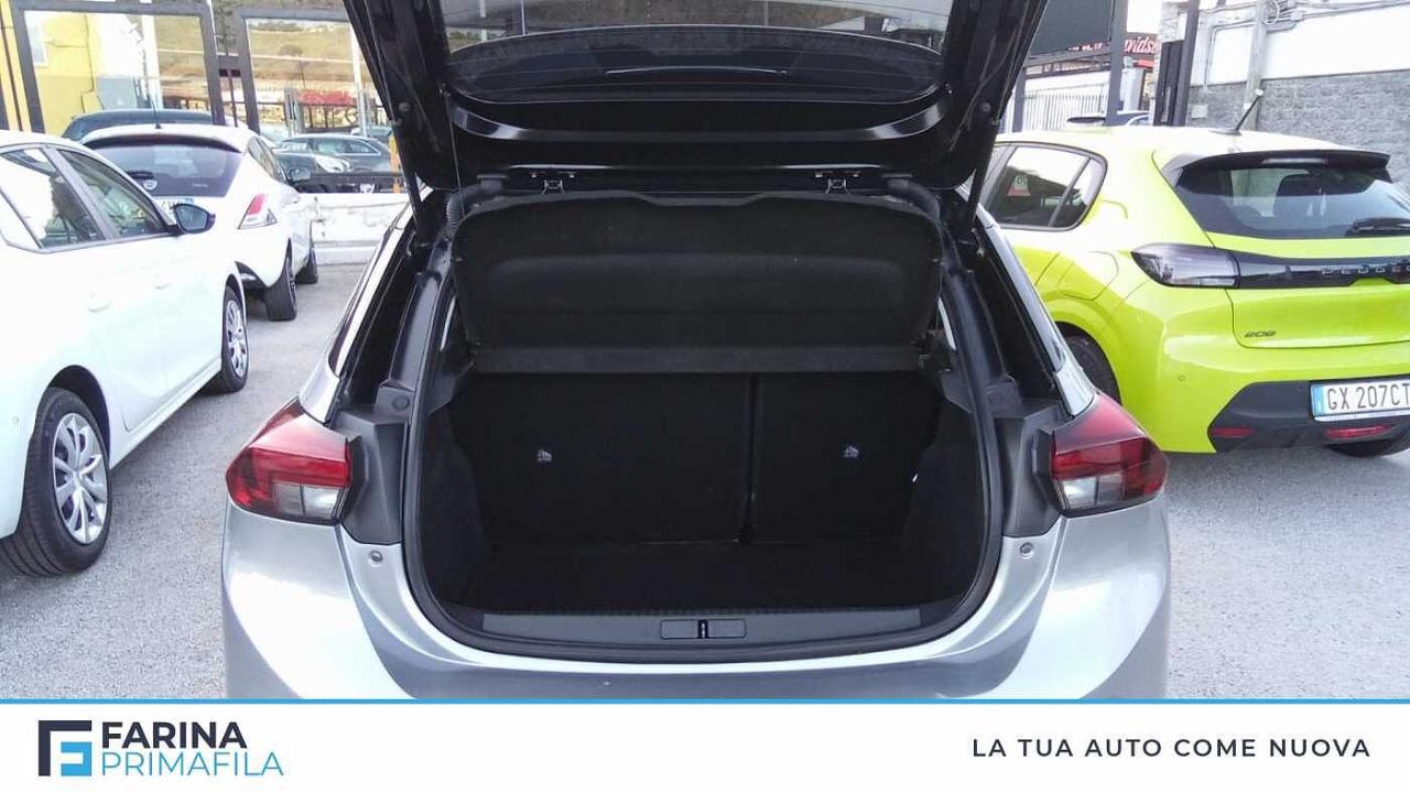Opel Opel Corsa usata, con bracciolo porta oggetti