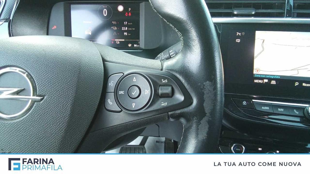 Opel Opel Corsa usata, con luci diurne a led