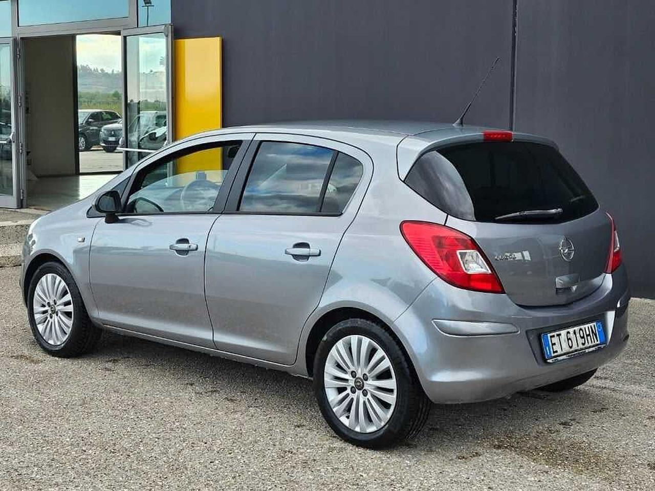 Opel Opel Corsa usata 15
