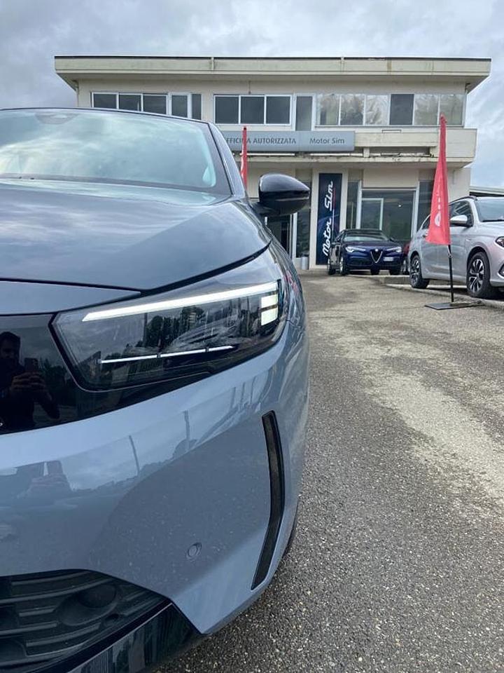 Opel Opel Corsa usata, con sensori parcheggio posteriori