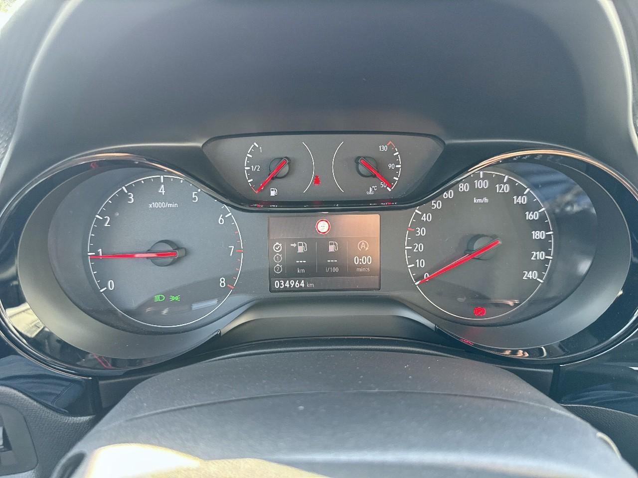 Opel Opel Corsa usata, con 6 altoparlanti