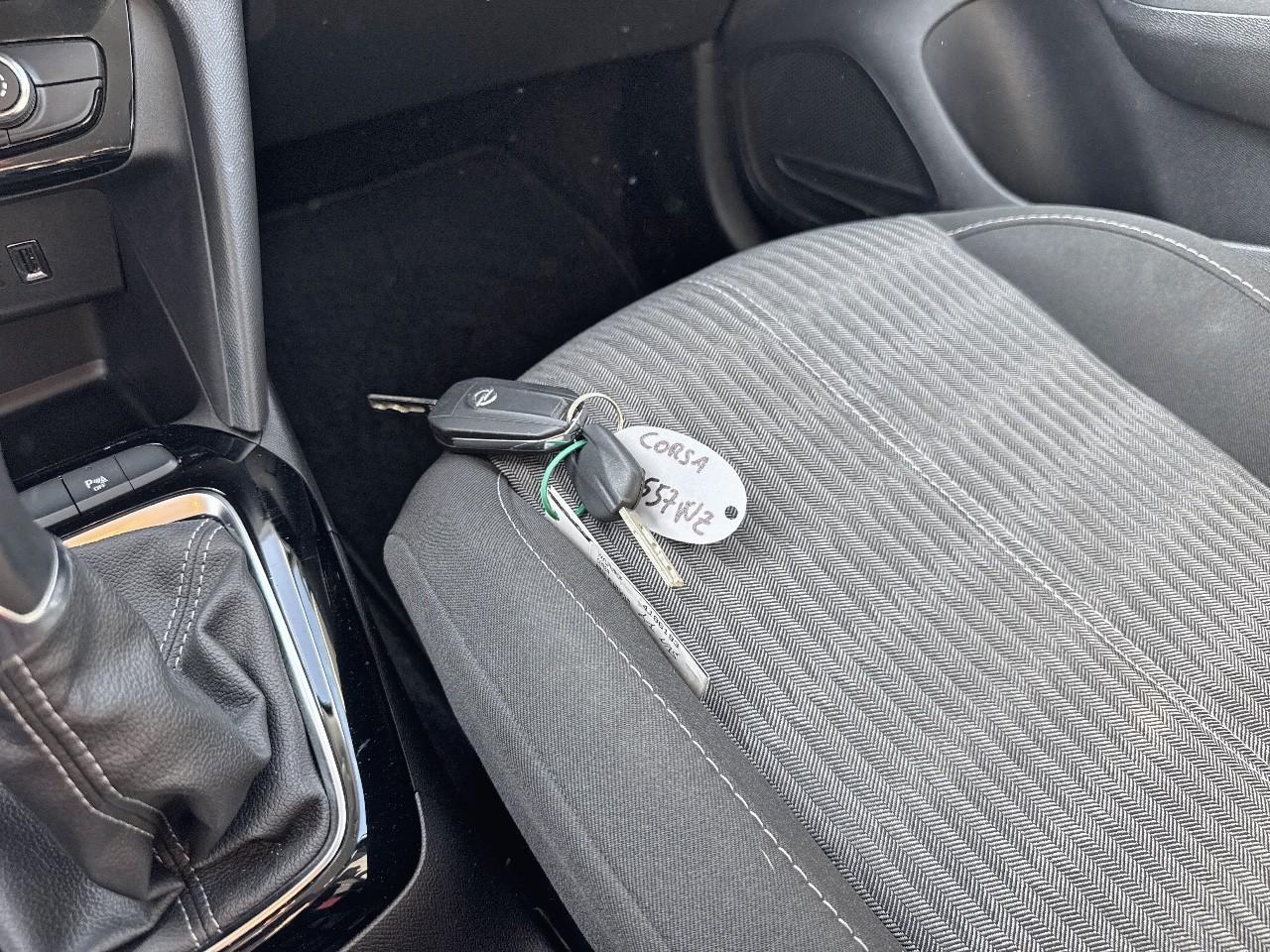 Opel Opel Corsa usata, con airbag laterale anteriore