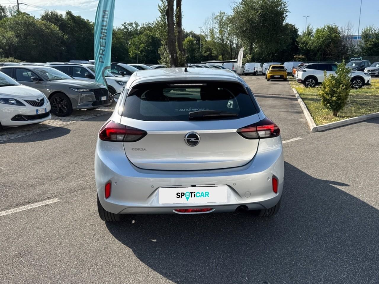 Opel Opel Corsa usata, con comandi audio al volante