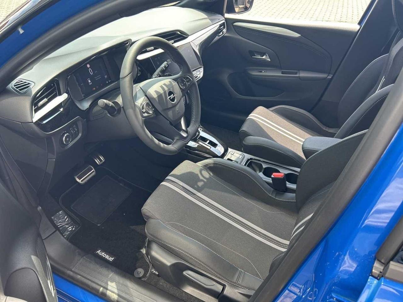 Opel Opel Corsa usata, con trazione anteriore