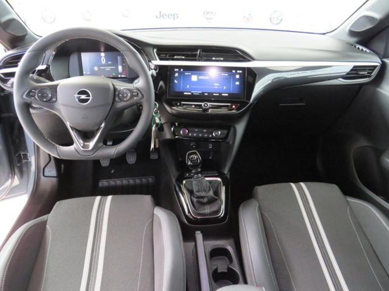 Opel Opel Corsa usata, con cerchi in lega