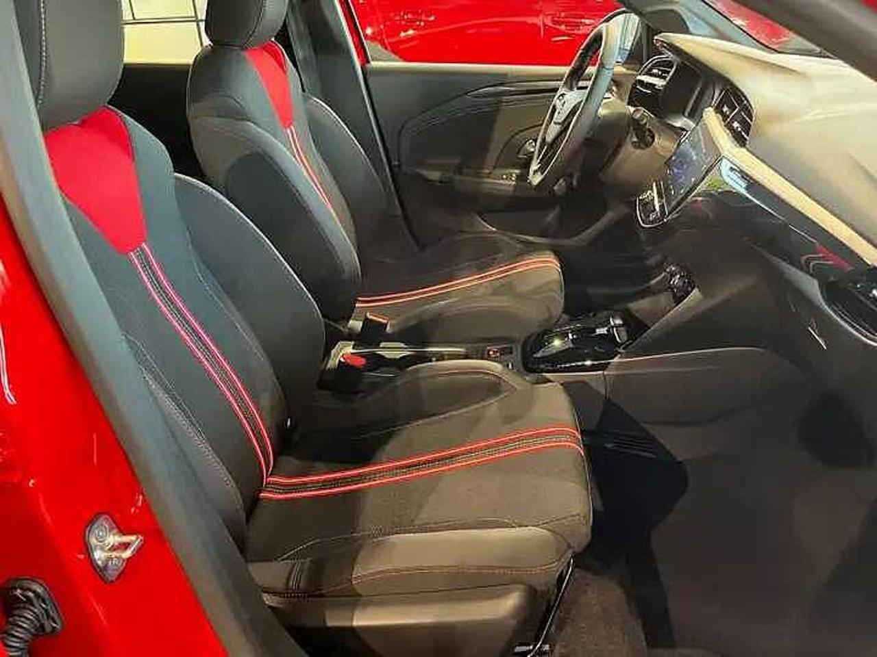 Opel Opel Corsa usata, con 5 sedili