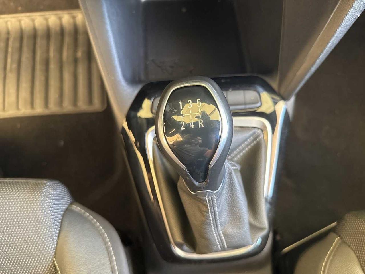 Opel Opel Corsa usata, con assistente al cambio di corsia
