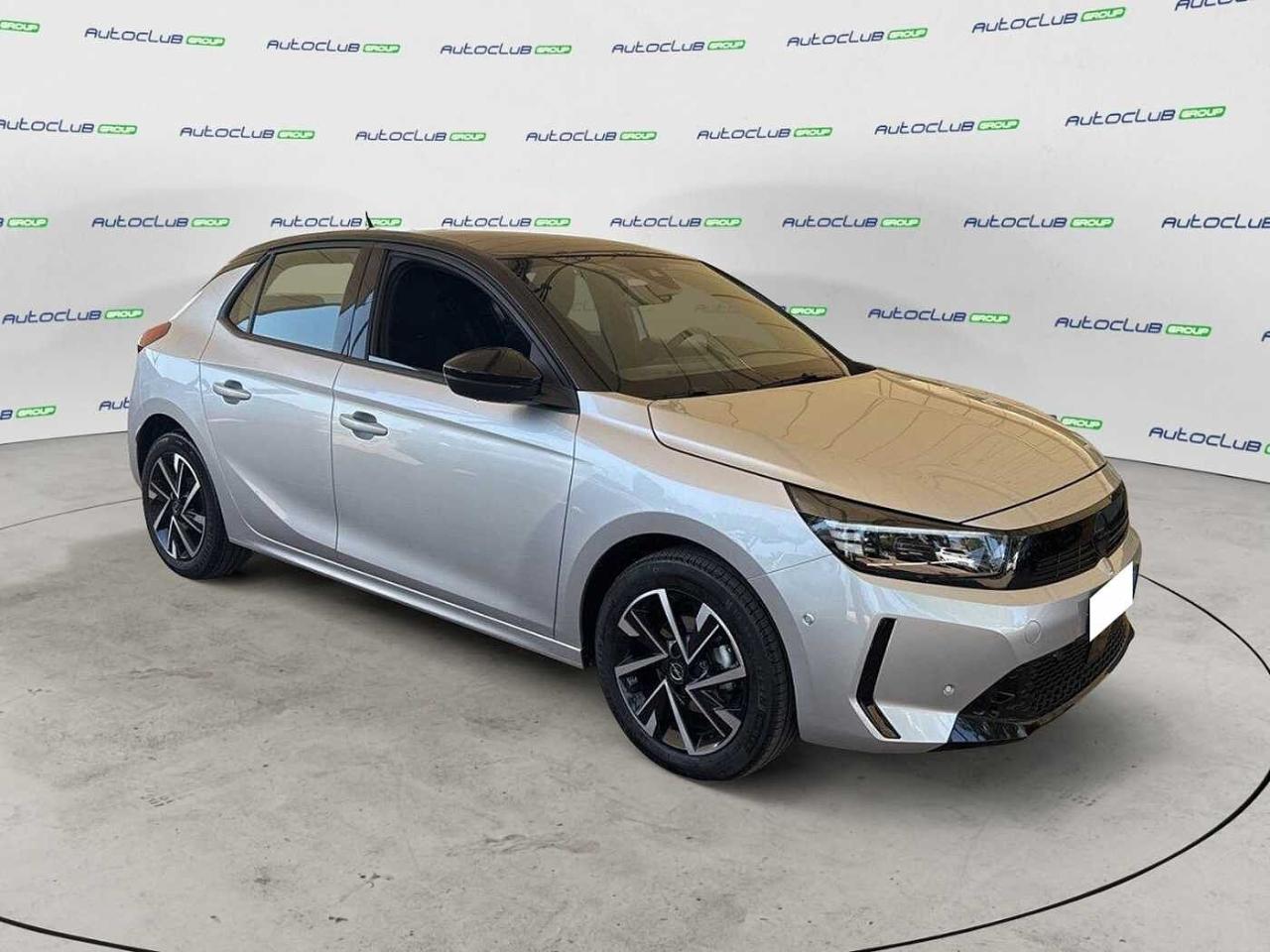 Opel Opel Corsa usata, con sensori di parcheggio anteriori