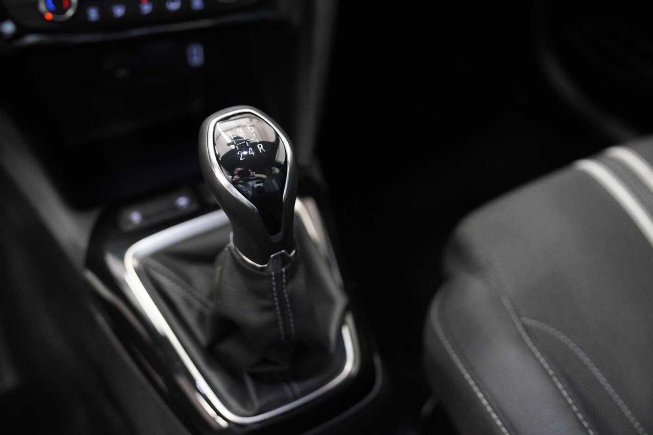 Opel Opel Corsa usata, con assistente alle frenate di emergenza