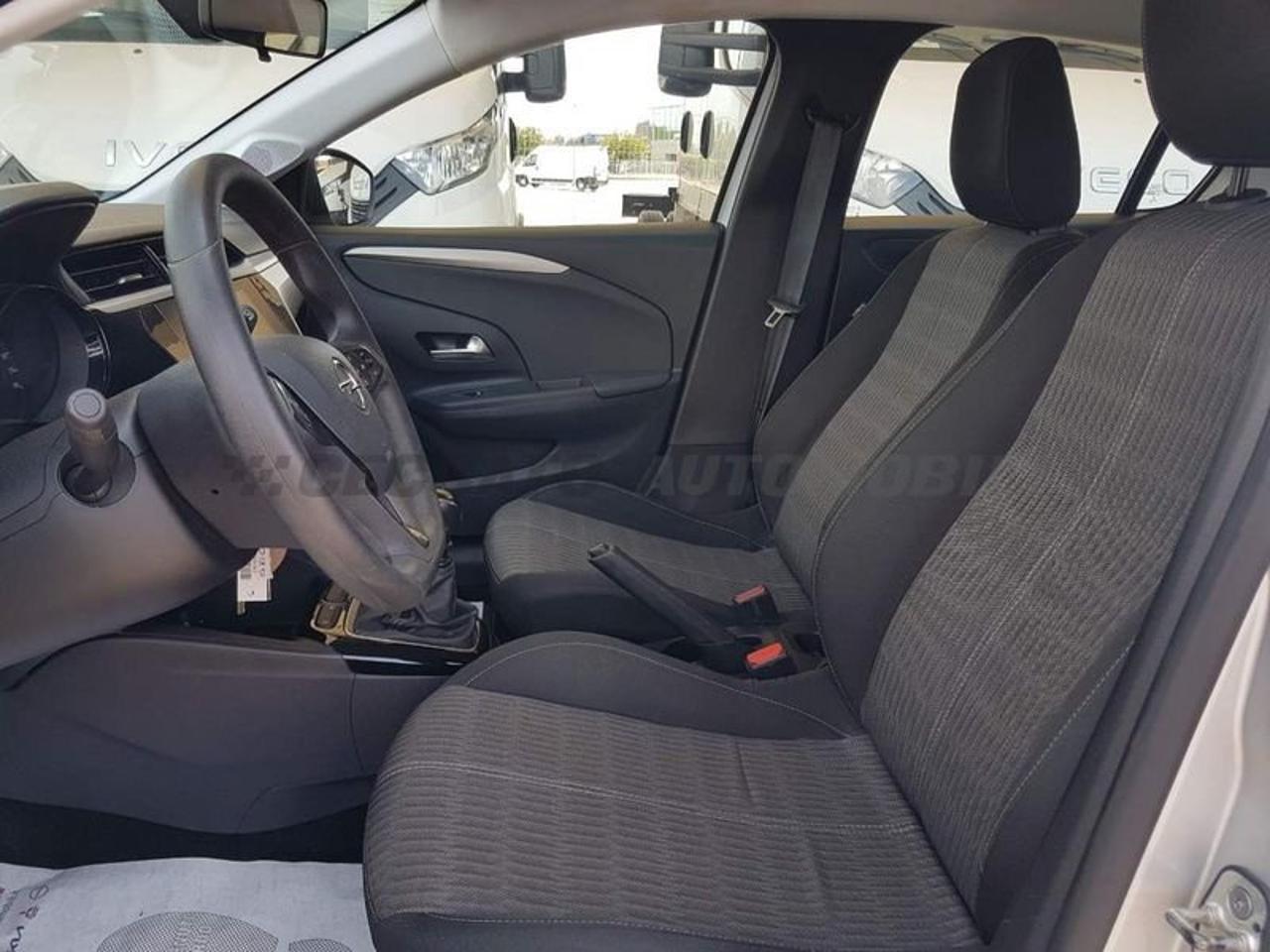 Opel Opel Corsa usata, con fendinebbia