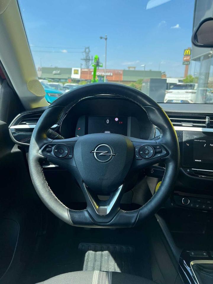 Opel Opel Corsa usata, con 4x Airbag (fontali + laterali)