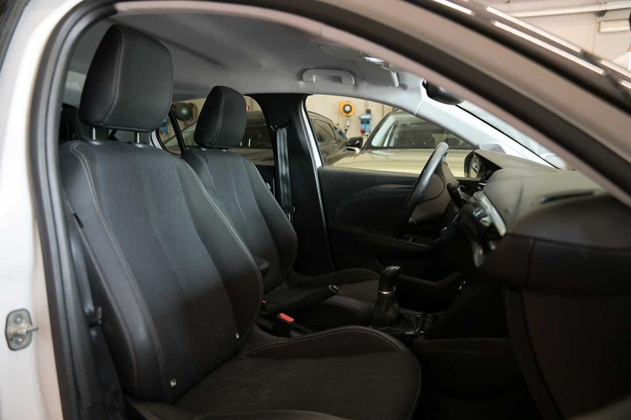Opel Opel Corsa usata, con comandi radio al volante