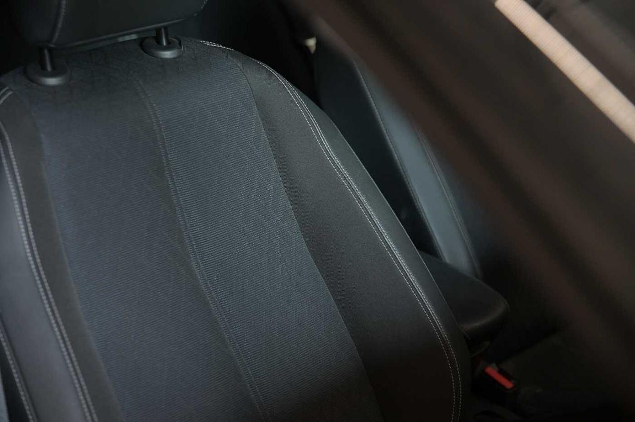 Opel Opel Corsa usata, con computer di bordo