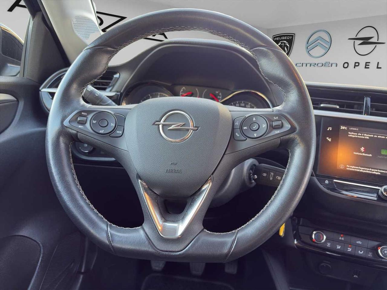 Opel Opel Corsa usata, con 4 cilindri