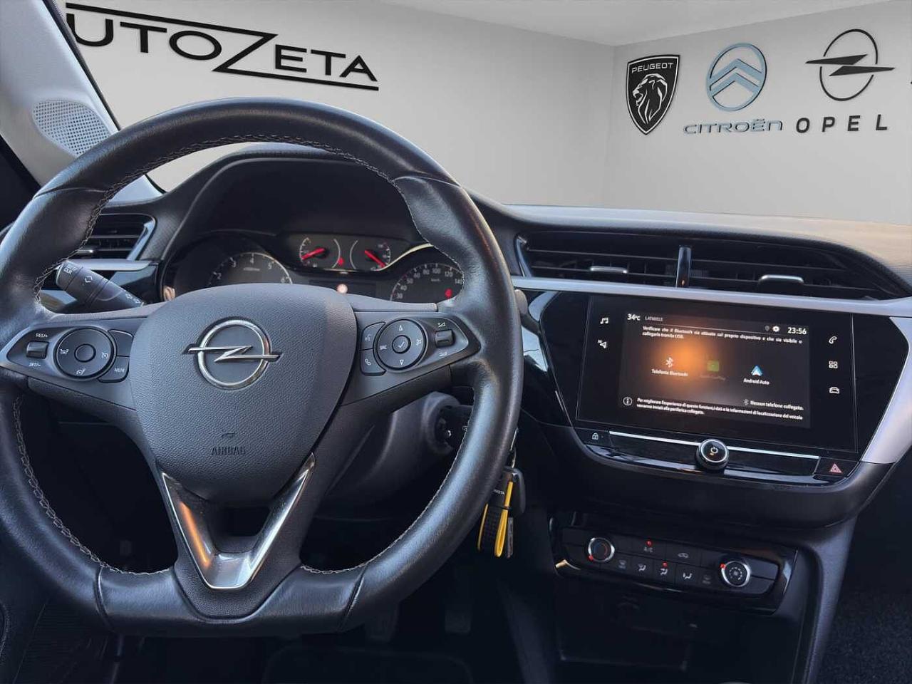 Opel Opel Corsa usata, con 5 sedili