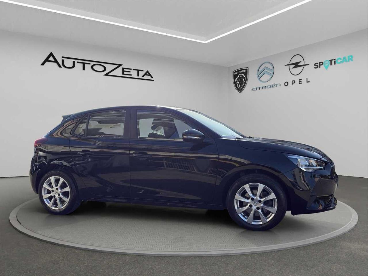 Opel Opel Corsa usata, con comandi radio al volante