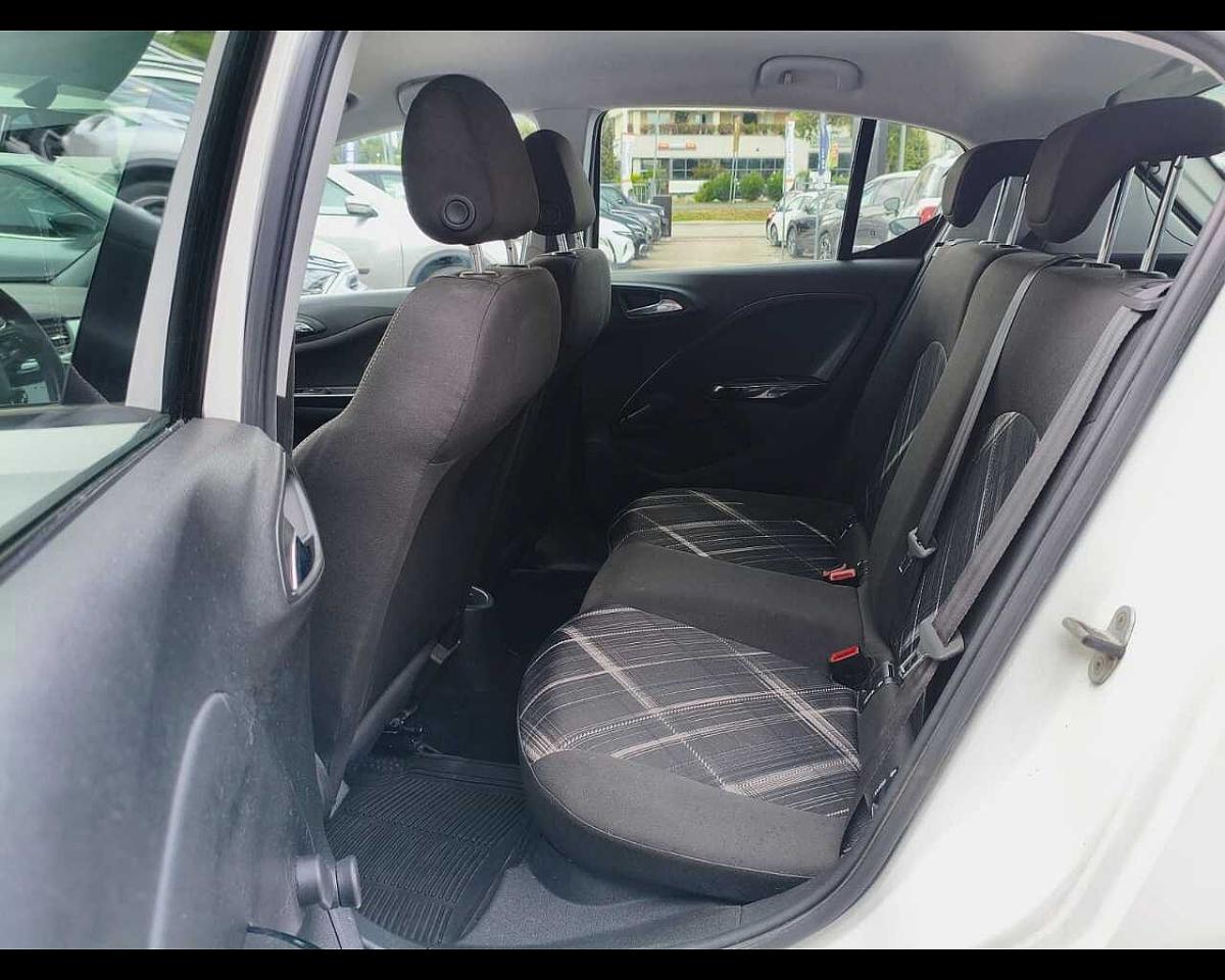 Opel Opel Corsa usata, con 5 sedili