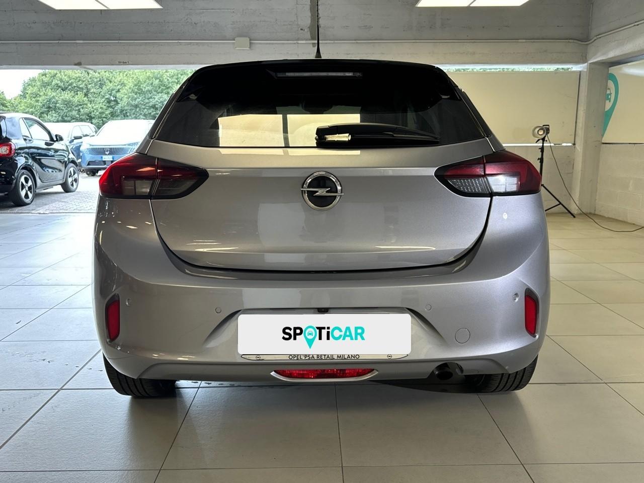 Opel Opel Corsa usata, con comandi audio al volante