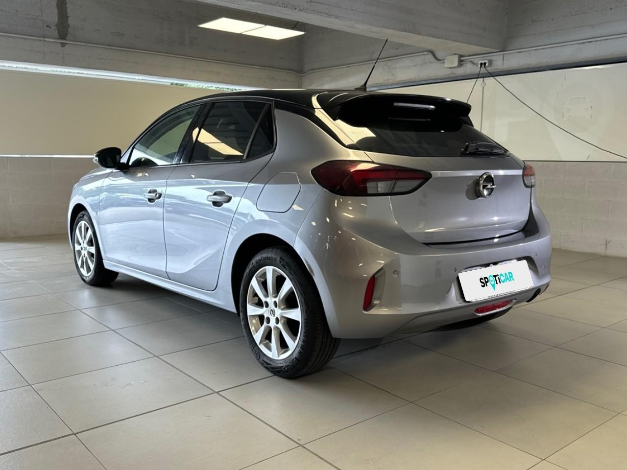 Opel Opel Corsa usata, con comando luci manuale