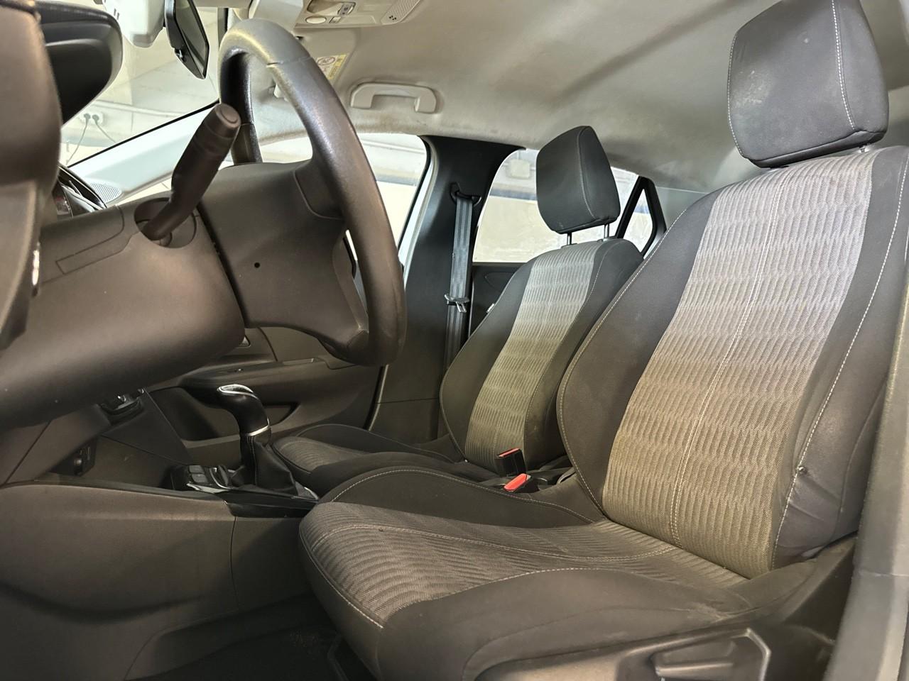 Opel Opel Corsa usata, con conness.dispositivi est.intrattenimento