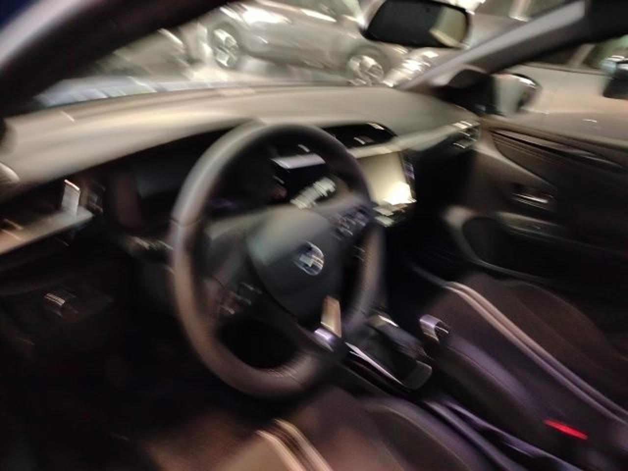 Opel Opel Corsa usata, con chiusura centralizzata