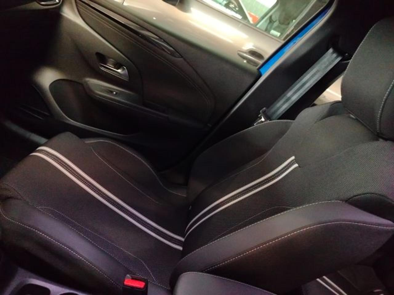 Opel Opel Corsa usata, con servo sterzo
