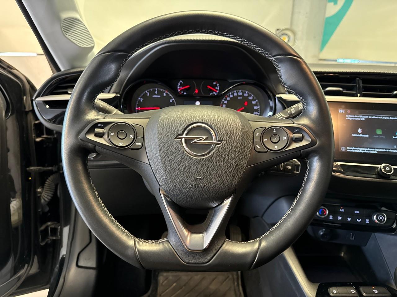 Opel Opel Corsa usata, con 6 altoparlanti