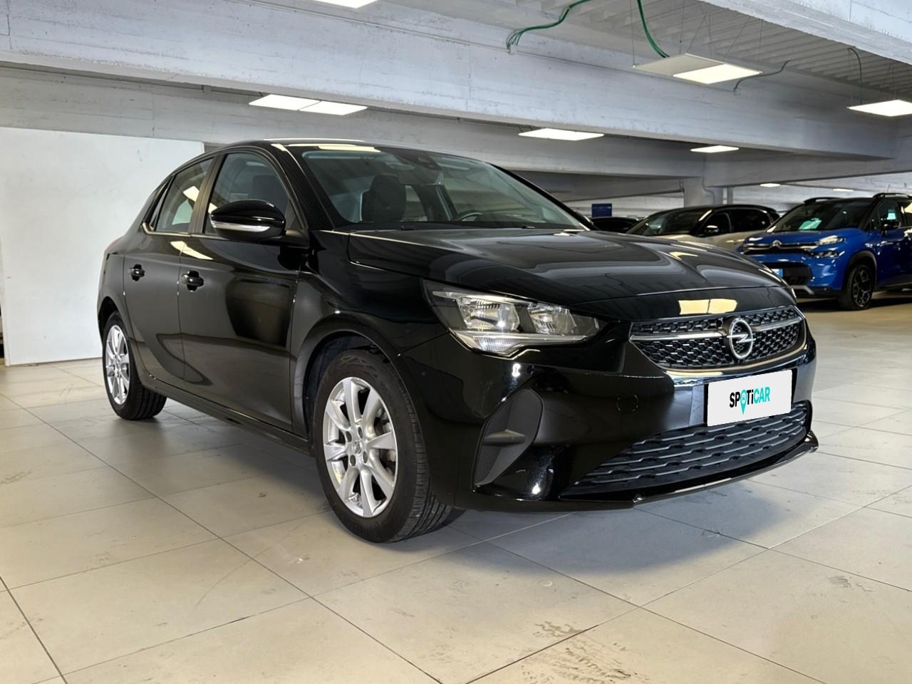 Opel Opel Corsa usata, con cinture sicurezza post. conducente, cinture sicurezza post. passeggero, cinture sicurezza post. centrale a 3 punti