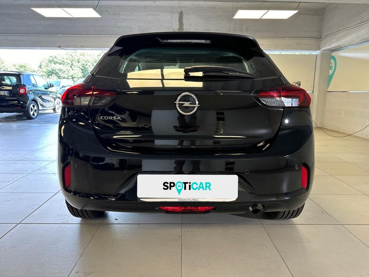 Opel Opel Corsa usata, con comandi apps