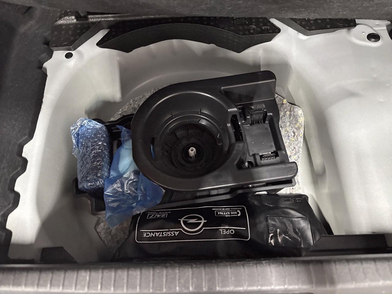 Opel Opel Corsa usata, con chiusura centralizzata a distanza , incl. cristalli elettrici