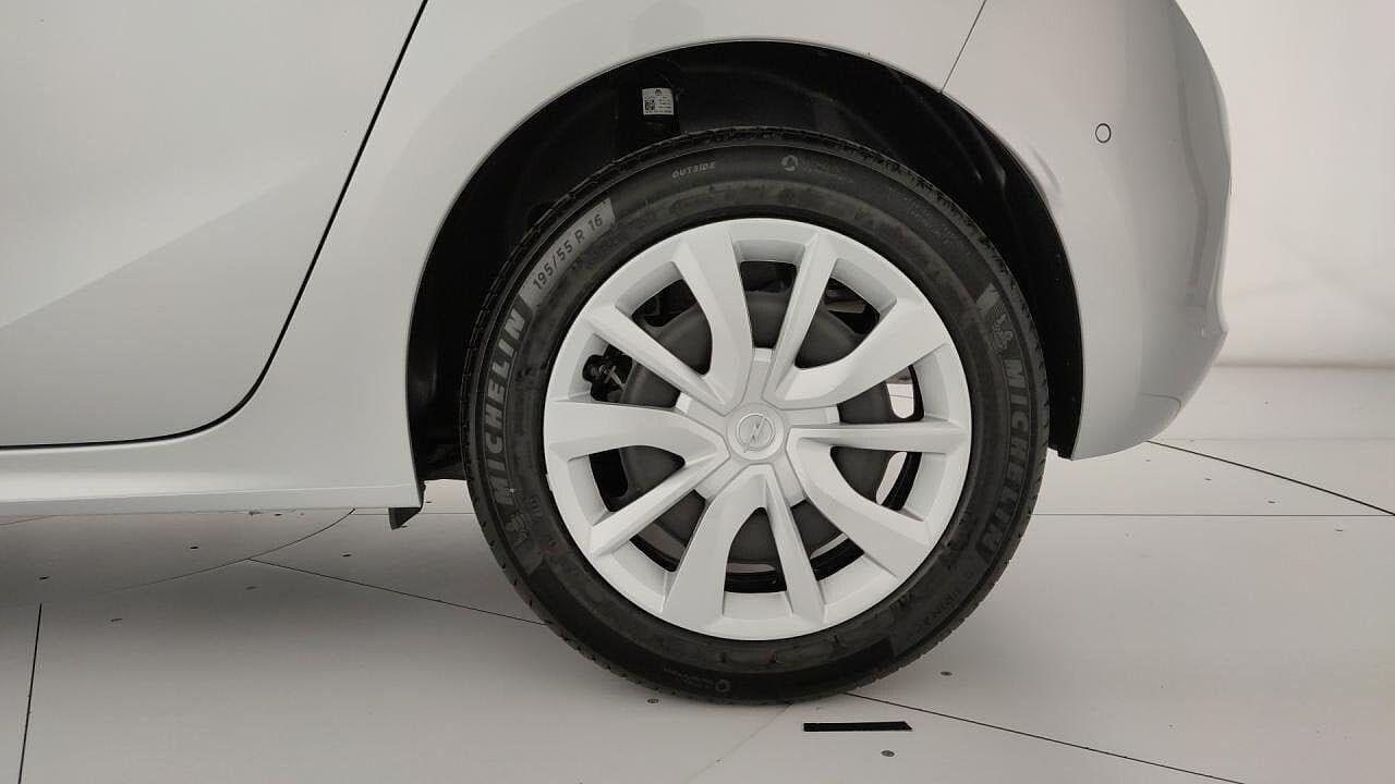 Opel Opel Corsa usata, con 5 sedili
