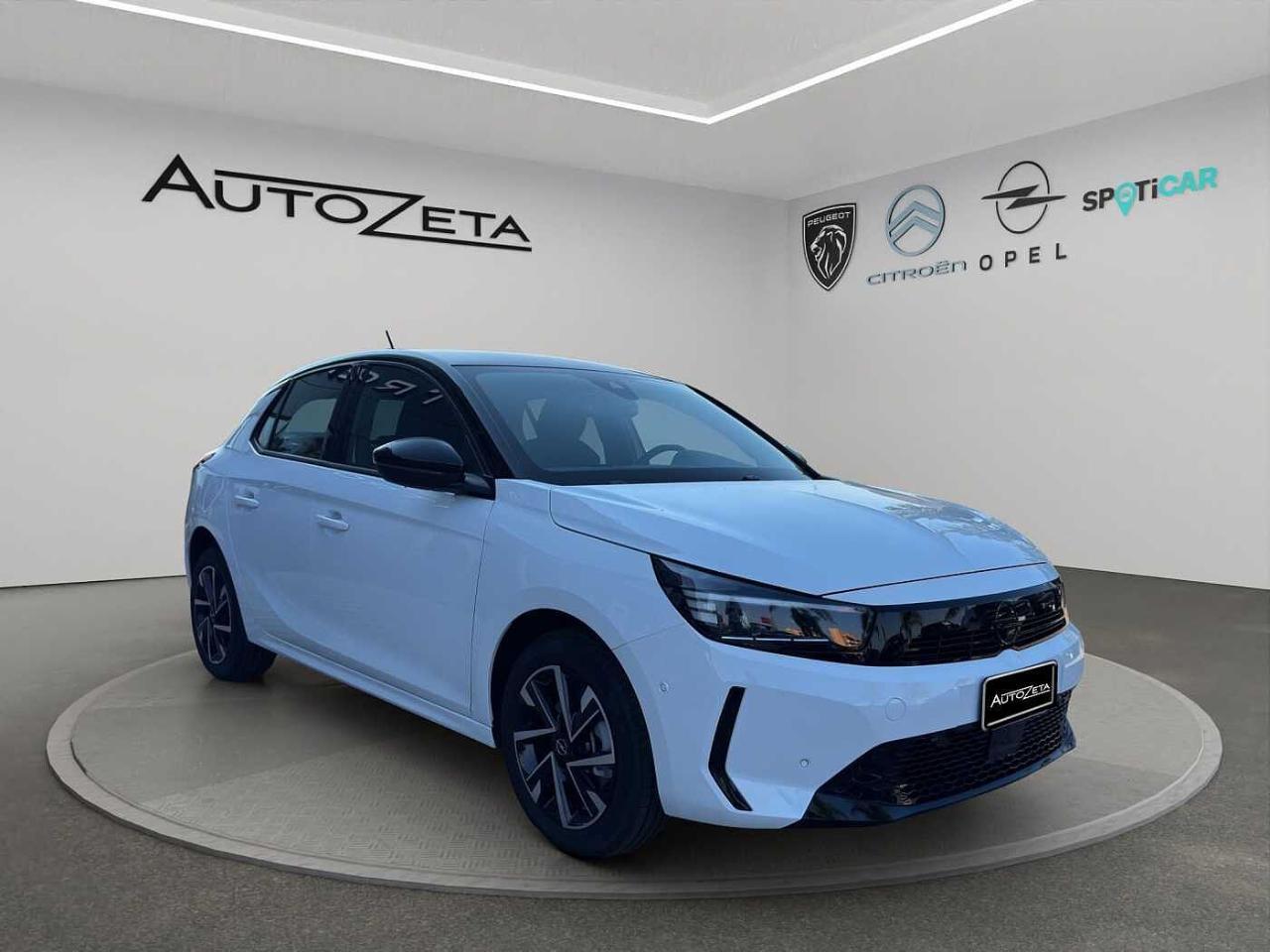 Opel Opel Corsa usata, con bracciolo porta oggetti