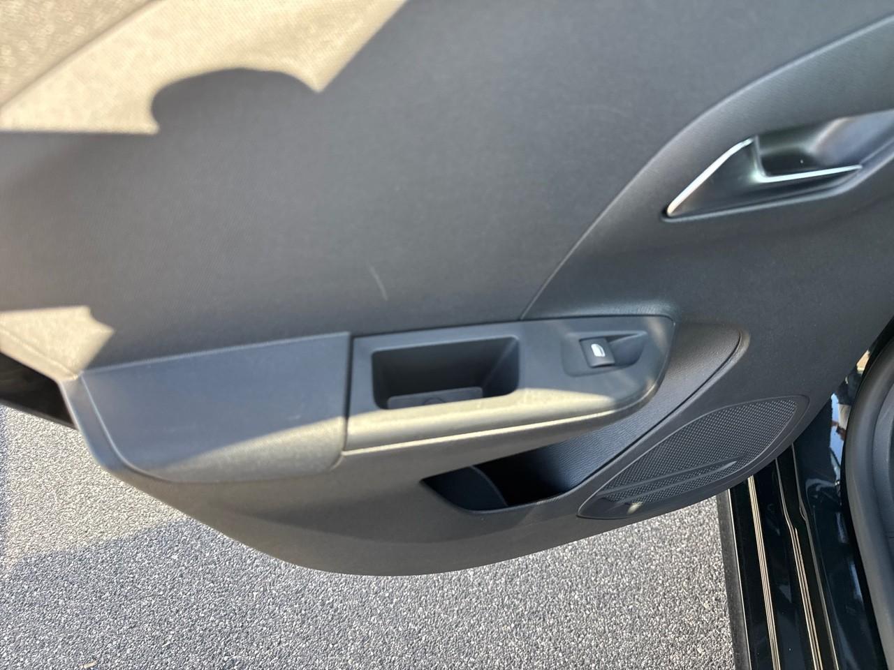 Opel Opel Corsa usata, con assistenza alla frenata di emergenza