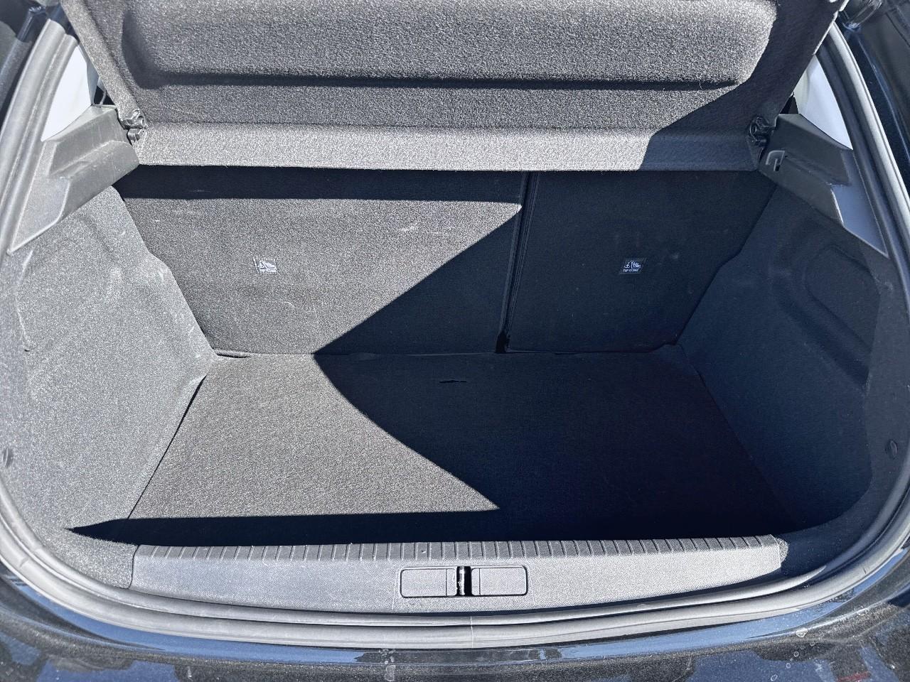 Opel Opel Corsa usata, con computer con velocità media, consumo medio, consumo istantaneo e autonomia
