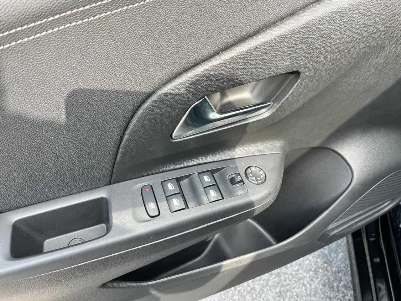 Opel Opel Corsa usata, con 5 porte