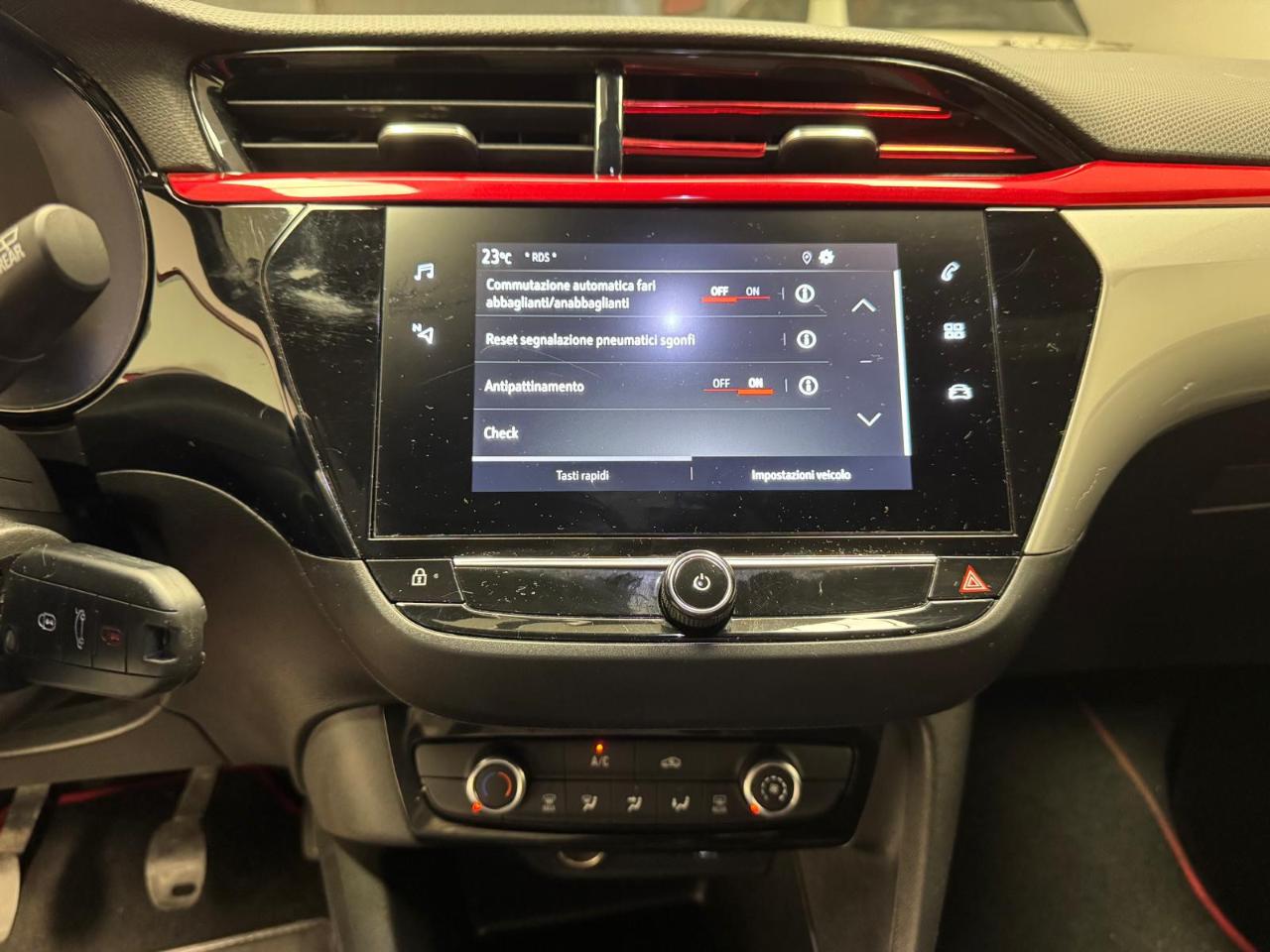 Opel Opel Corsa usata, con sedili sportivi