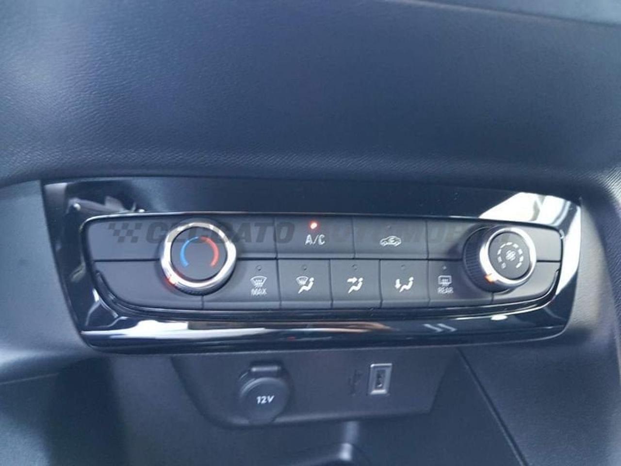 Opel Opel Corsa usata, con alzacristalli elettrici