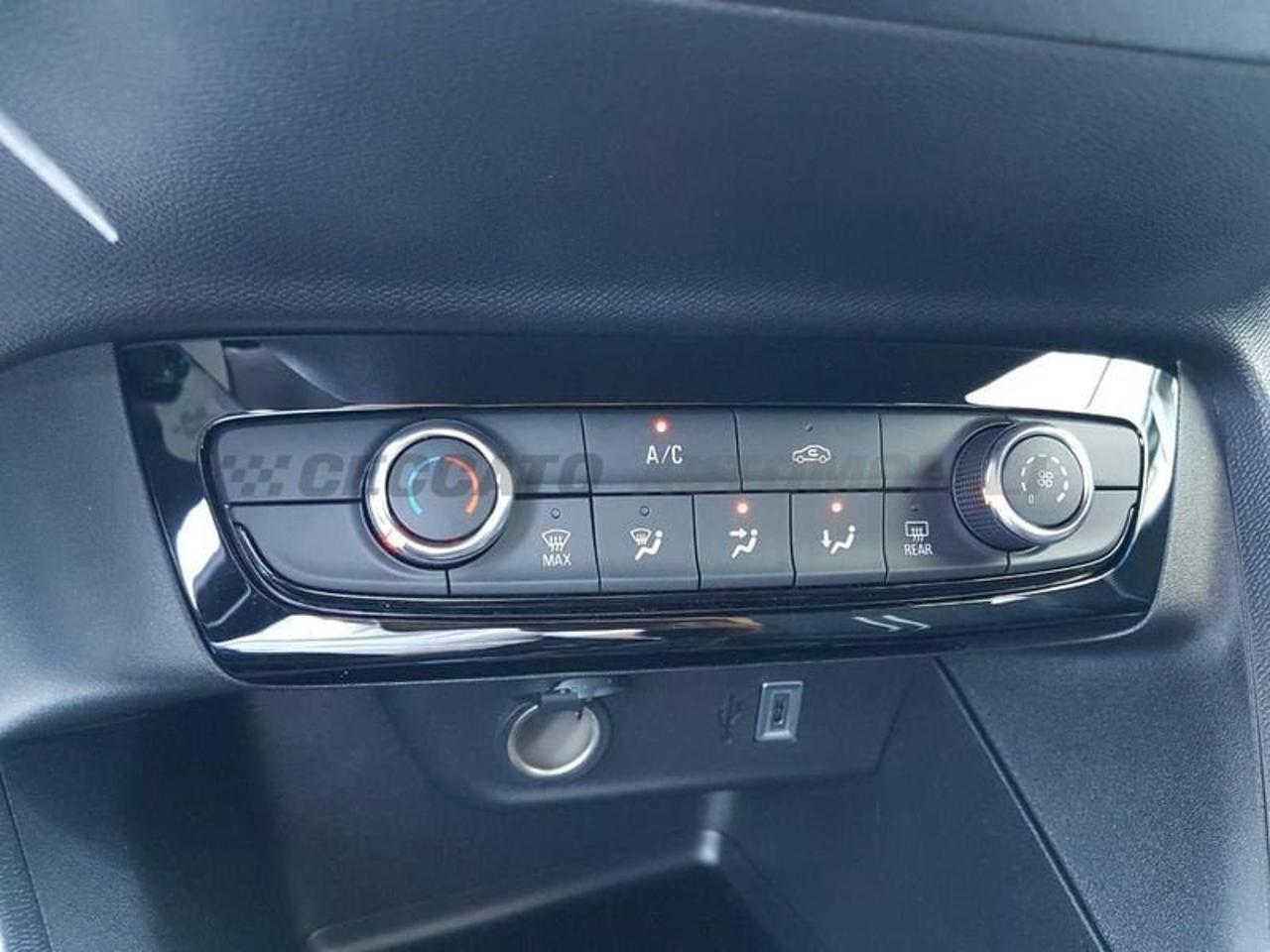 Opel Opel Corsa usata, con alzacristalli elettrici