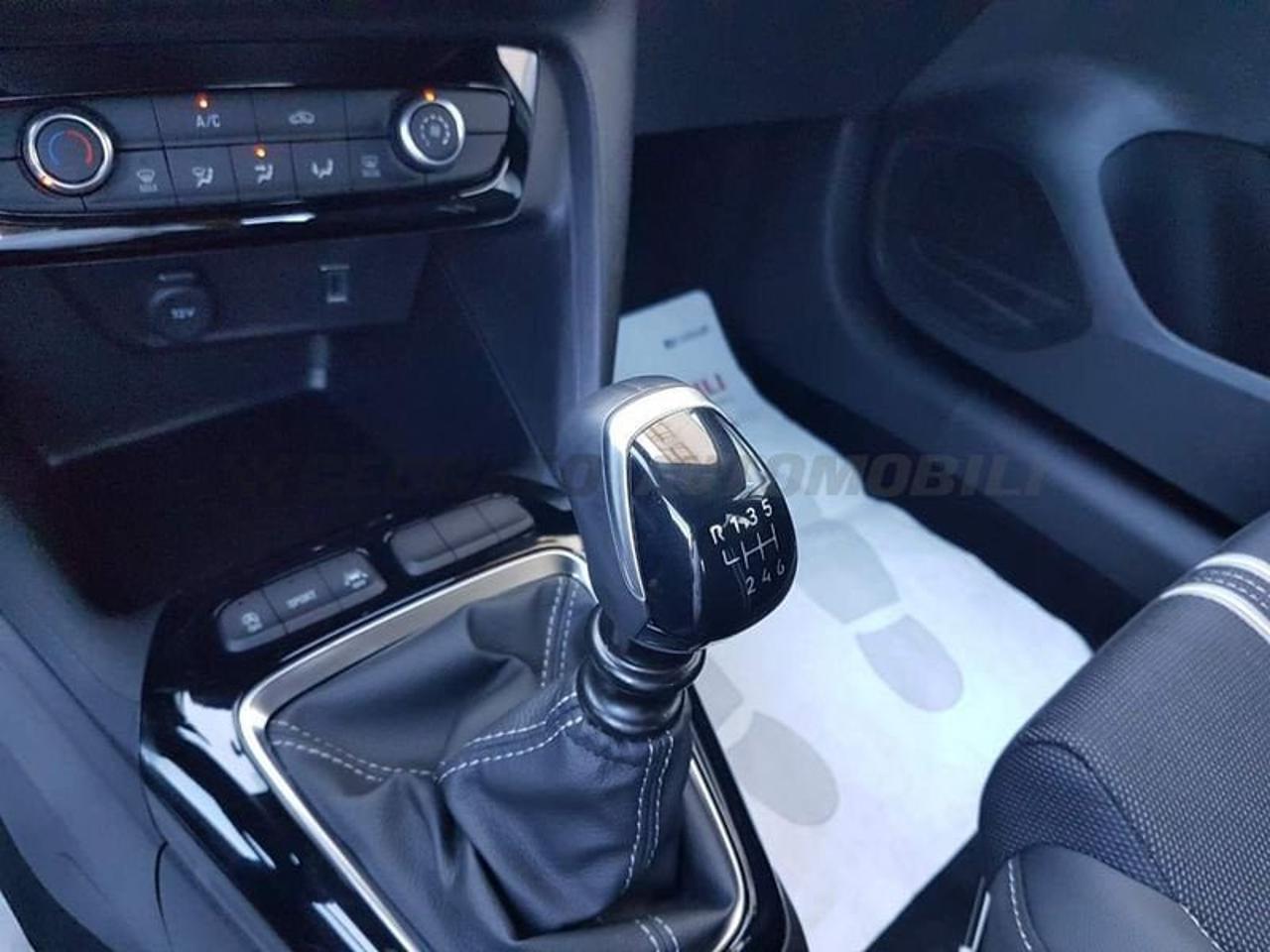 Opel Opel Corsa usata, con cerchi in lega