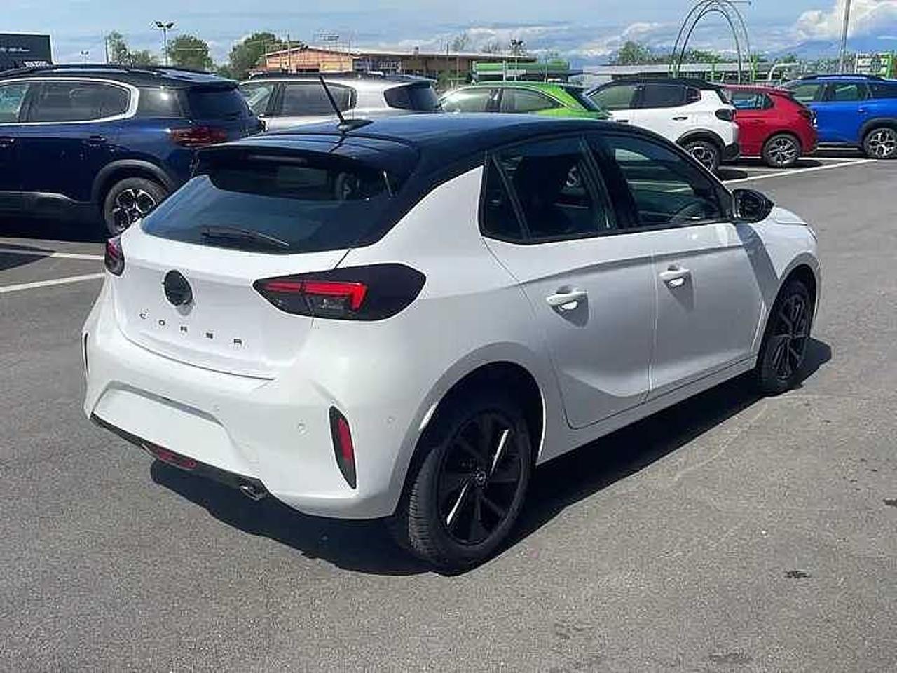 Opel Opel Corsa usata, con assistente di corsia