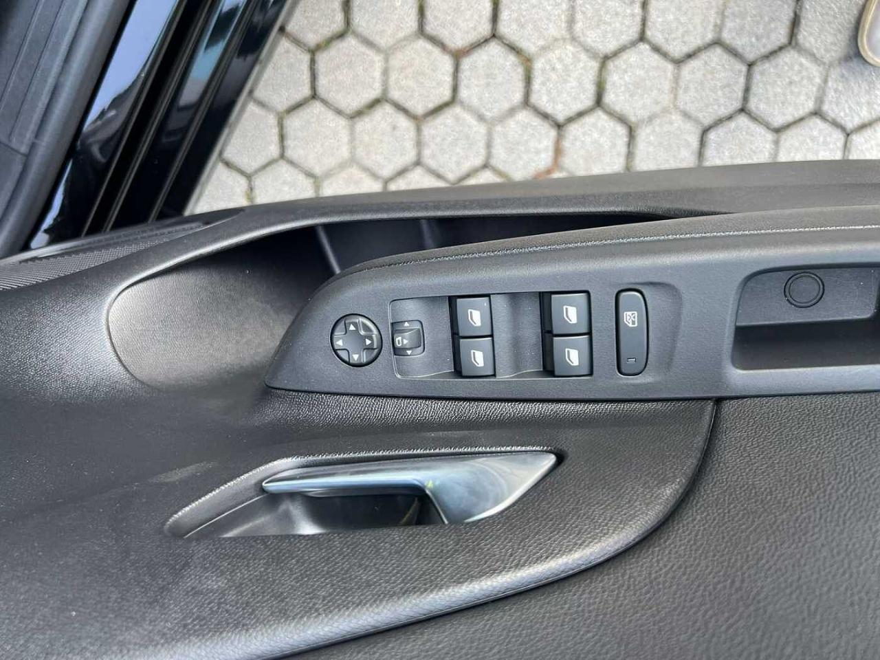 Opel Opel Corsa usata 12